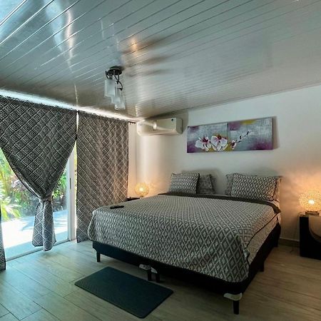 La Romantica Bed & Breakfast Contadora Island Exterior photo